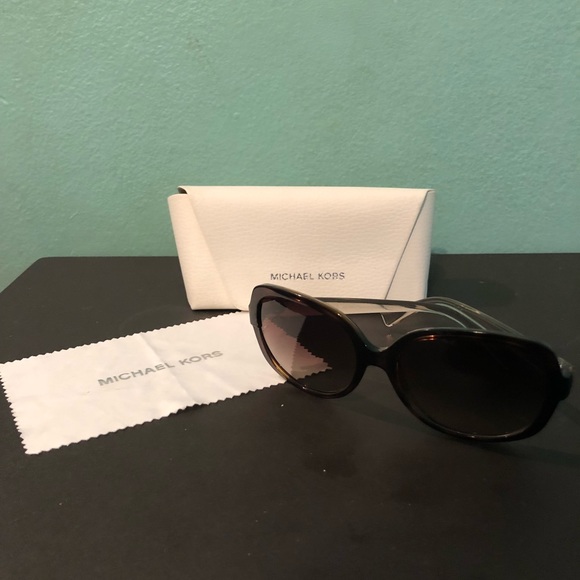 Michael Kors “Isle of Skye” Sunglasses - Picture 1 of 7